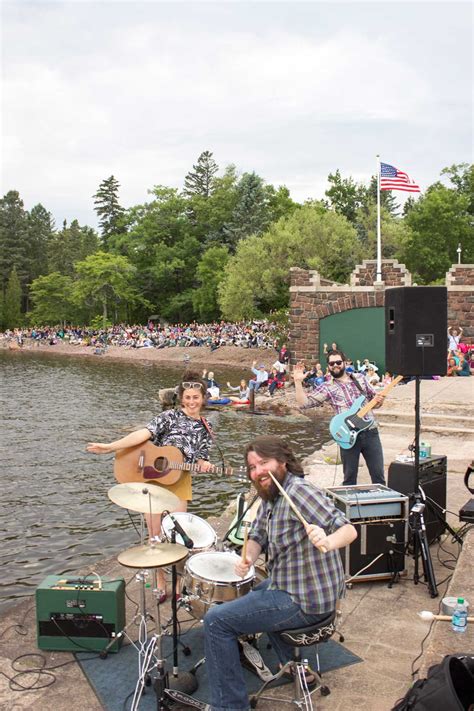 5 Tips & Tricks (and maybe a bonus tip) for Concerts on the Pier | by Jane Pederson | The ...