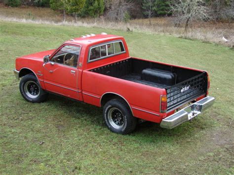 1981 DIESEL Isuzu Pup 4x4 pickup truck w/ NEW ENGINE for sale: photos, technical specifications ...