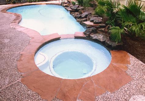 Custom Pools Gallery | Creative Lifestyle Pools-Water So Pure That It's ...