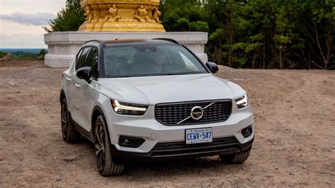 2019 Volvo XC40 R-Design Test Drive Review | AutoTrader.ca