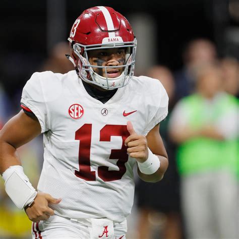 Tua Tagovailoa Wins 2018 Maxwell Award | News, Scores, Highlights ...