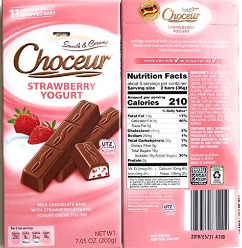 Choceur Milk Chocolate Bars with Strawberry and Yogurt (pack of 2 ...