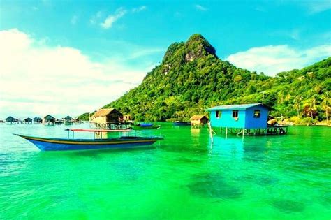 Sipadan Island: A Guide To Malaysia’s Diving Paradise!