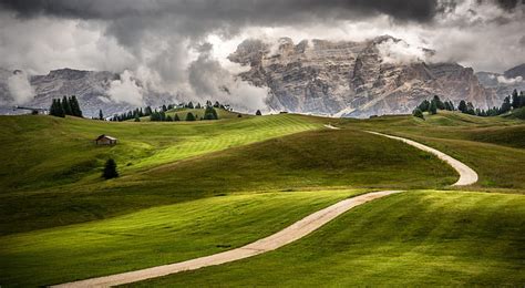 ทิวทัศน์เทือกเขา Dolomites ที่สวยงาม, หญ้าสีเขียว, ยุโรป, อิตาลี, การเดินทาง, วอลล์เปเปอร์ HD ...