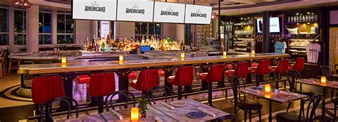 Cafe Americano: Best Restaurant on Ocean Drive | Miami Beach