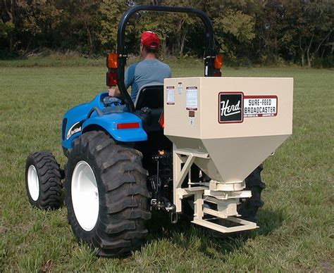 Kasco Mfg. Model 750-3pt HERD Broadcast Seeder/Spreader