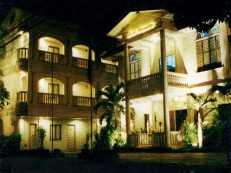 Hotel Alejandro: A Colorful Past Within Its Walls ~ Tacloban City Guide