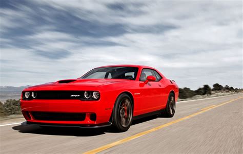 Dodge Challenger SRT-8 Hellcat 0-60, cuarto de milla, tiempos de aceleración - AccelerationTimes.com