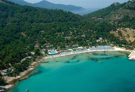 Makryammos Bungalows in Thassos, Greece - www.askelena.com