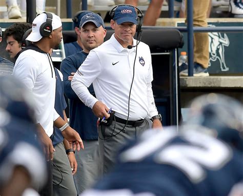 UConn football team announces spring practice plans