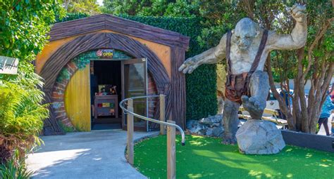 Forget Hollywood: New Zealand's Weta Cave Is Home To Props & More From ...