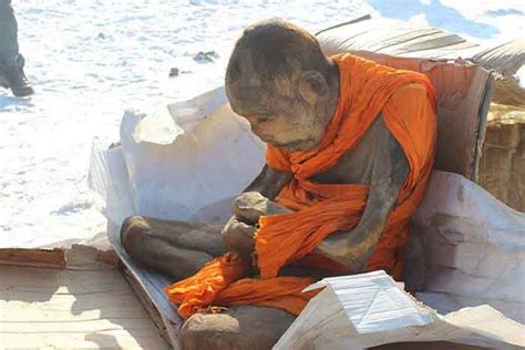Tukdam Meditation Explained: How This Buddhist Monk Lived To 200