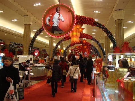 Exploring New York City Macy's Holiday Display Windows by NY Long ...