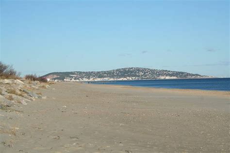 Plage de la Corniche Beach - 2023 Guide (with Photos) | Best beaches to visit in Sète