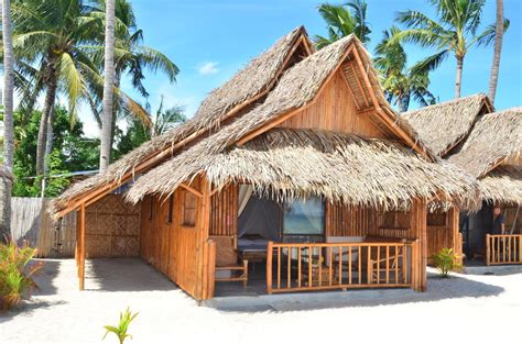 Amihan Beach Cabanas | Bamboo Travel