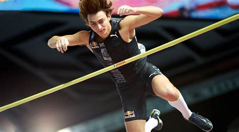 PUMA signs new pole vault athletes to join record holder "Mondo" Duplantis - PUMA CATch up