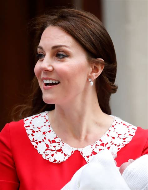 Kate Middleton's Pearl Earrings Leaving the Hospital | POPSUGAR Fashion ...