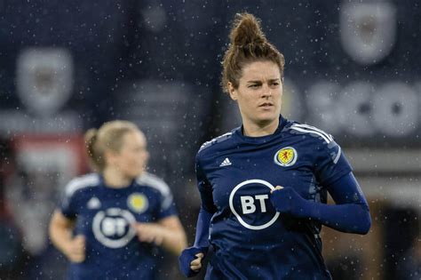 Arsenal and Scotland’s Jen Beattie announces international retirement - The Athletic