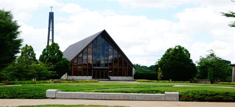 Louisville Presbyterian Theological Seminary | Overview | Plexuss.com