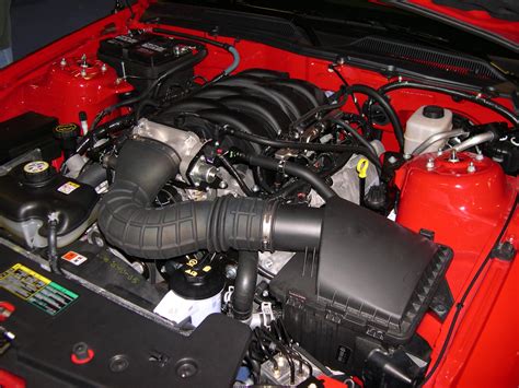 File:2006 Ford Mustang GT engine.jpg - Wikipedia, the free encyclopedia
