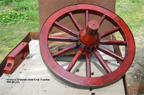 Emu Creek Woodwork & Wheelwright: Wooden Wheelbarrows Antique Style