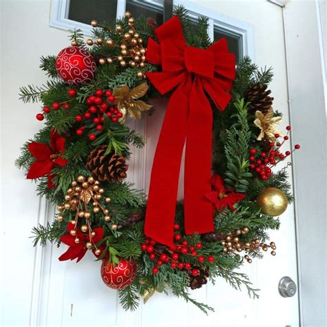 How To Make a "Gourmet" Homemade Christmas Wreath & Simple Advent ...