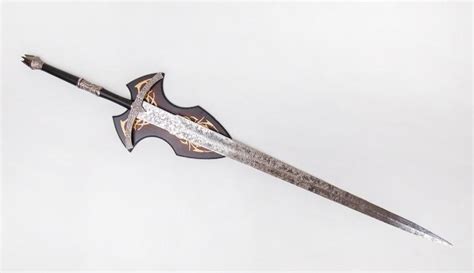 LOTR : Witch-King Angmar Sword Prop (Comes with Wall Plaque), Hobbies ...