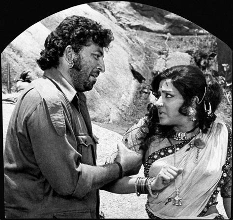 Essay: Viewing Sholay as a road movie on its 45th anniversary - Hindustan Times