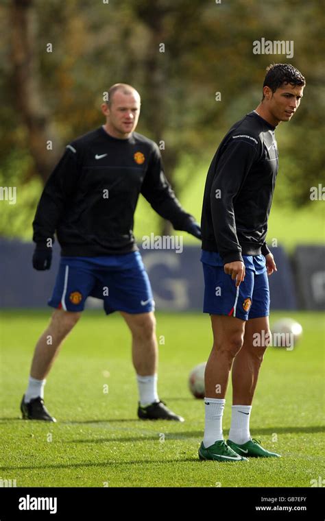 Manchester uniteds cristiano ronaldo in training hi-res stock photography and images - Alamy