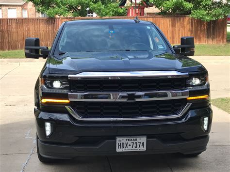 Pics of 1500s with tow mirrors - 2014 - 2018 Chevy Silverado & GMC Sierra - GM-Trucks.com