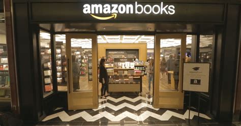 Amazon bookstore opens in New York