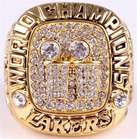 Kobe Bryant Los Angeles Lakers High Quality Replica 2001 NBA Finals World Championship Ring ...