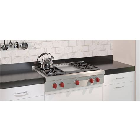 Best Buy: Wolf 36" Built-In Gas Cooktop with 4 Burners and Infrared Griddle SRT364G-LP