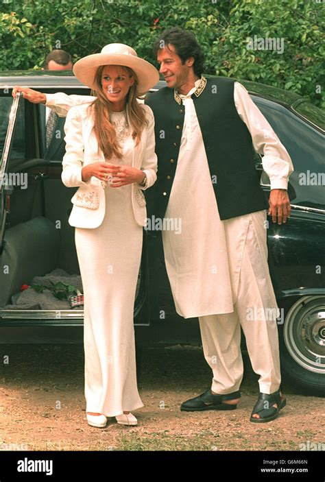 Imran Khan Jemima Goldsmith Wedding Stock Photos & Imran Khan Jemima ...