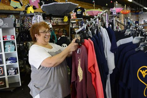 Business of the Week: Wearhouse Clothing Co. gives hometown retail experience | News | ptonline.net