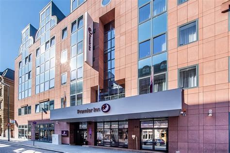 PREMIER INN FRANKFURT CITY CENTRE HOTEL - UPDATED 2022 Reviews & Price ...