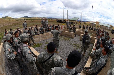 Illinois National Guard Special Forces train with Puerto Rico National ...