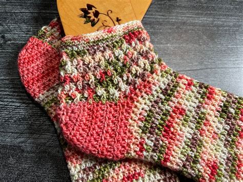 Redwood National Park Socks Crochet Pattern – Leither Co.