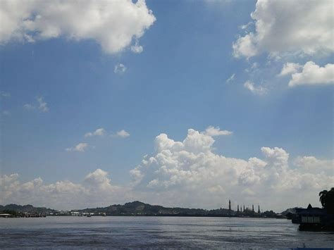 Mahakam River (Samarinda) - All You Need to Know BEFORE You Go