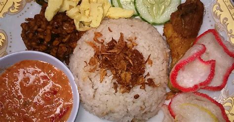 Resep Nasi Uduk Sambal Kacang oleh MellMell - Cookpad