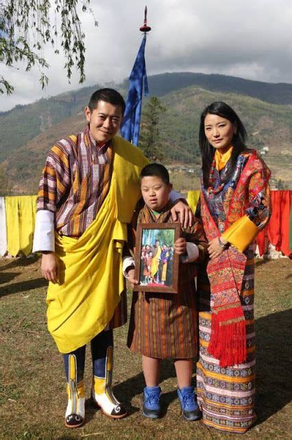 Royal Family Around the World: King and Queen of Bhutan share first photo of newborn son on ...