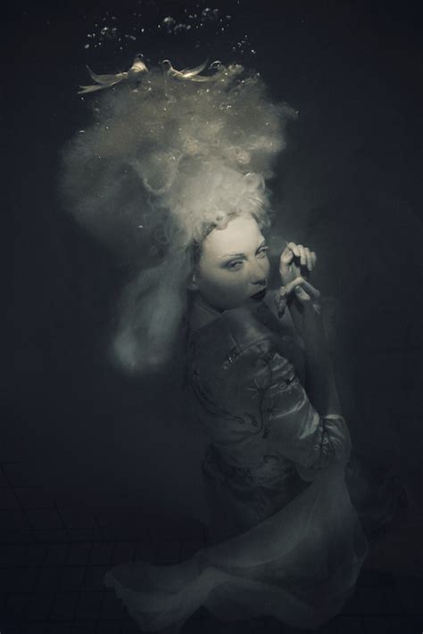 Ethereal Underwater Photography-5 – Fubiz Media