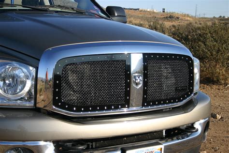 Status Grill Dodge - Custom Truck Accessories