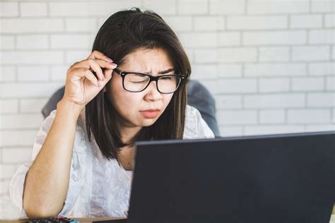 Steps to Keep Computer Vision Syndrome Away - accuspire