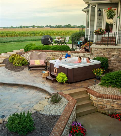 Backyard Ideas for Hot Tubs and Swim Spas