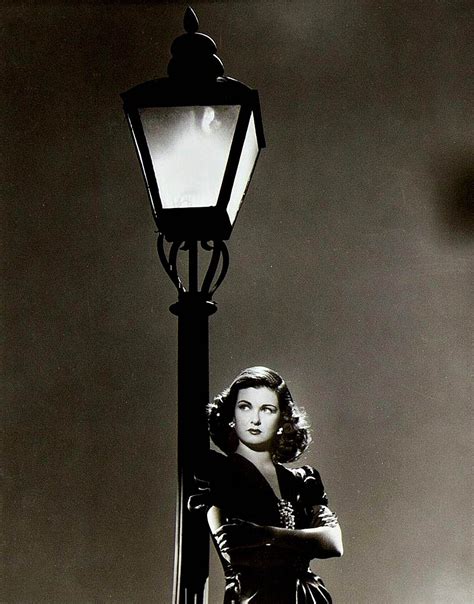 7 awesome Film Noir movie stills | Film noir photography, Film noir, Classic film noir