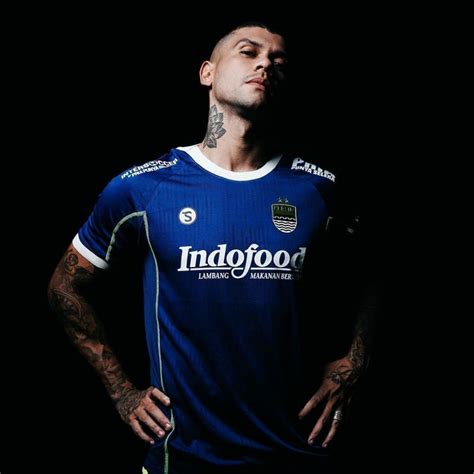 6 Pemain Berusia 30 Tahun ke Atas di Skuad Persib 2022/2023