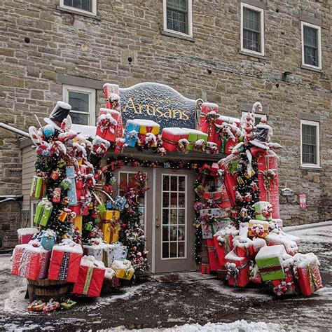 Skaneateles Dickens Christmas | Day Trips Around Rochester, NY