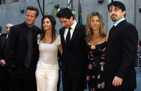 ‘Friends’ hits big screen for 25th anniversary - WTOP News