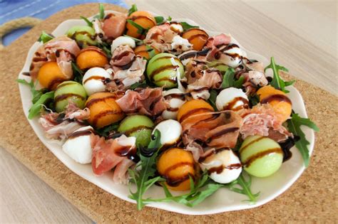 Spanish Serrano Ham & Melon Salad - Martina's Recipes